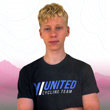 Porträt von Max Kästner im Teamtrikot.